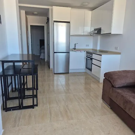 Piso Relajarse شقة فوينخيرولا
